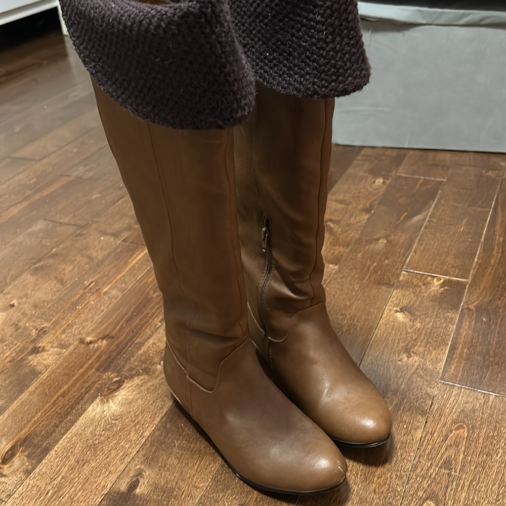 Call it spring fall boots - Picture 3 of 3
